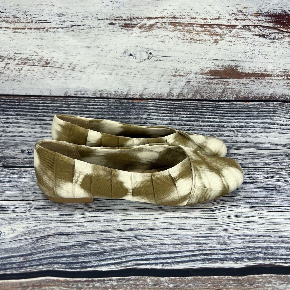 Korks Kork Ease Palmer White & Green Tie Dye Ballet Flats Women’s Size 8